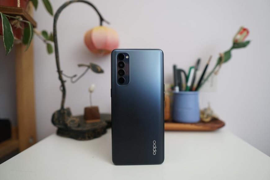 Oppo Reno 4 – The Flagship King