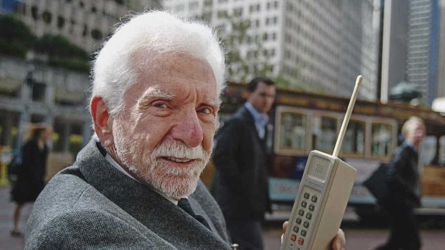 Founder of mobile phones Martin Cooper