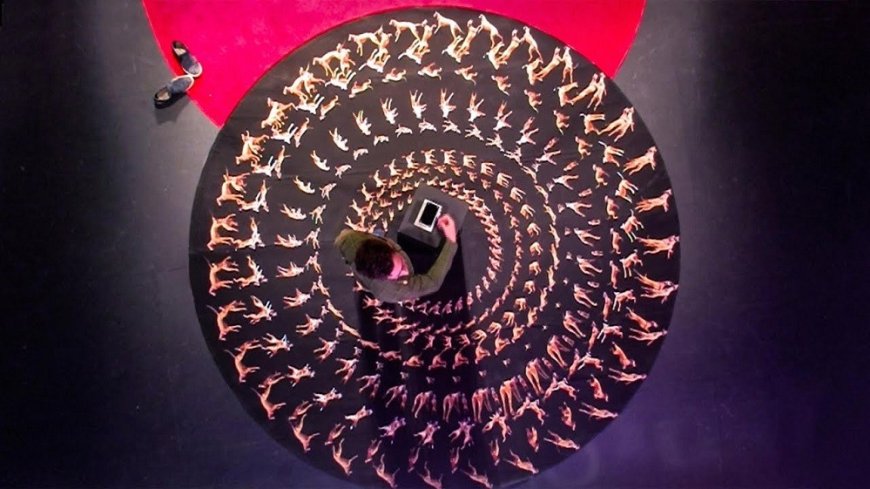 How to make a simple zoetrope at home?