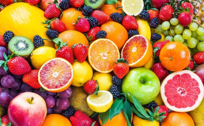 When to eat fruit: before or after a meal?