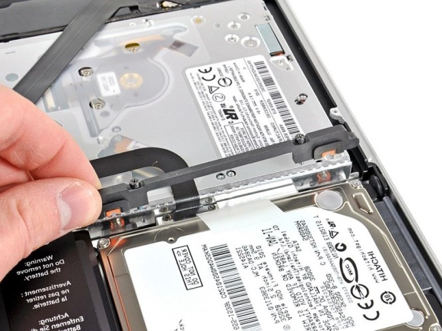 How to install a hard drive in a computer?