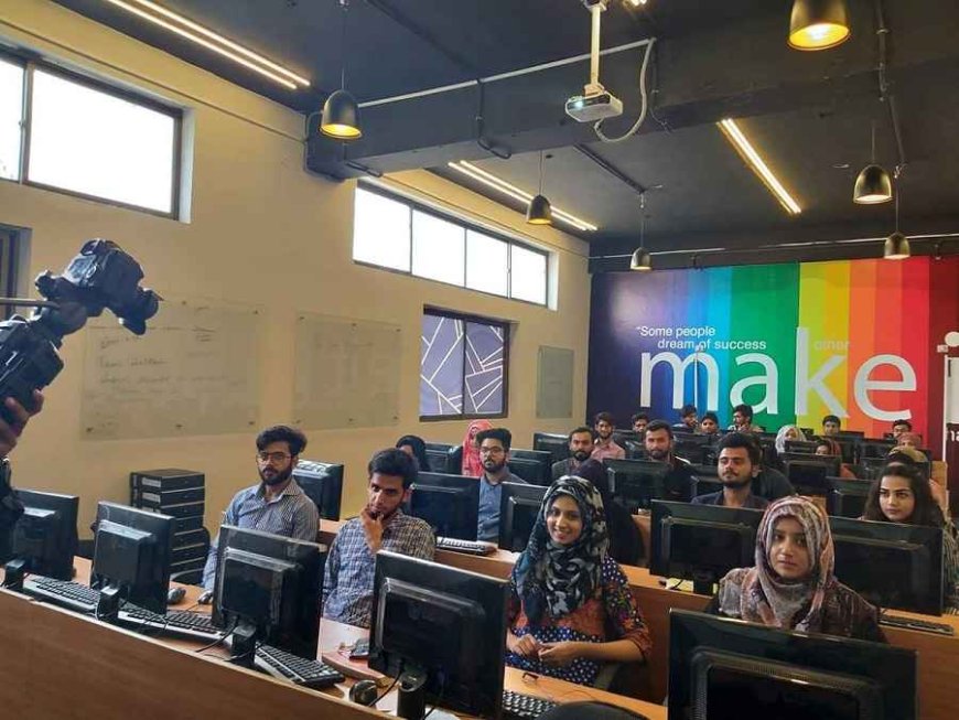 Best universities in Pakistan for journalism