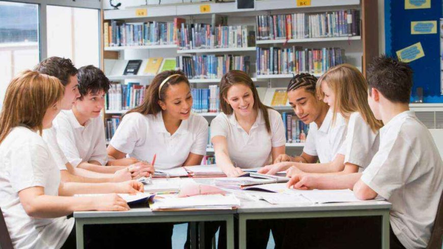 Choosing a Secondary School: Key Considerations for a Student's Educational Journey